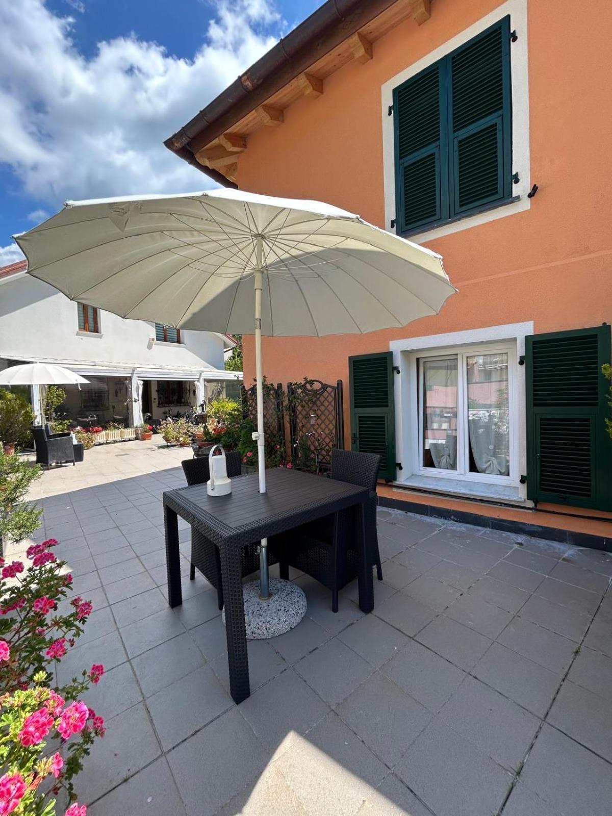 Casa Delle Ortensie Genoa Exterior photo