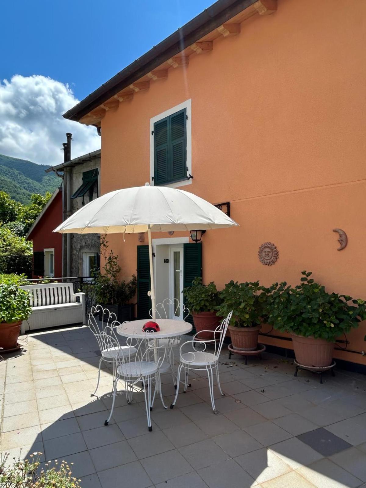 Casa Delle Ortensie Genoa Exterior photo